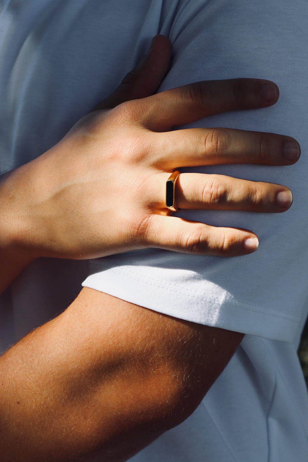 Anillo Black Crystal Oro