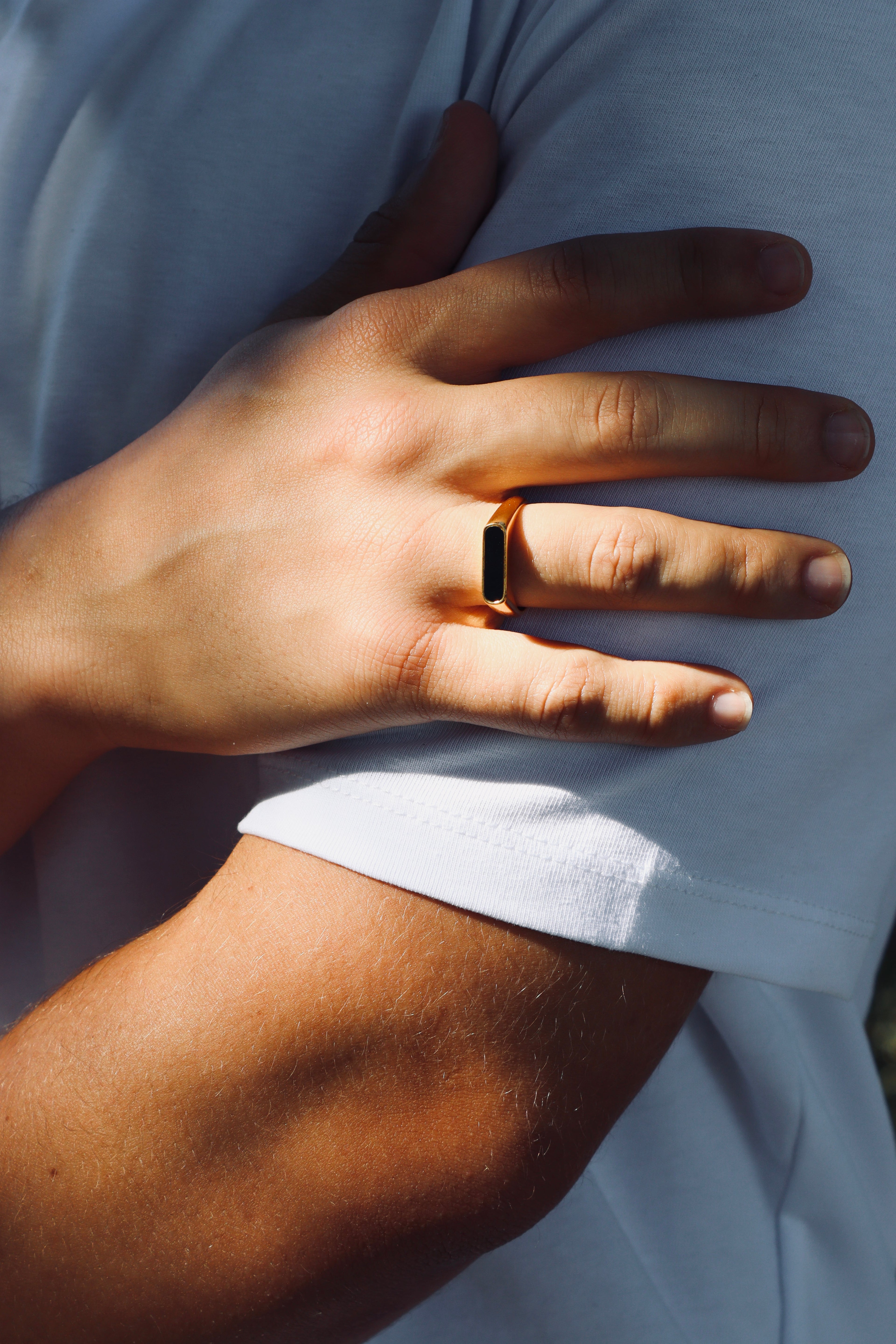 Anillo Black Crystal Oro