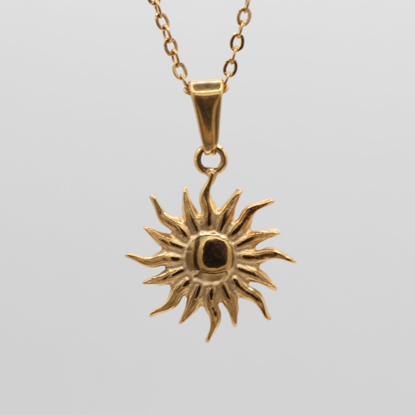 Colgante Sol Eterno Oro